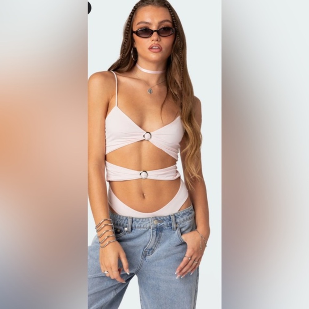 Edikted Pink Amethyst Cut-Out Bodysuit size XS $52